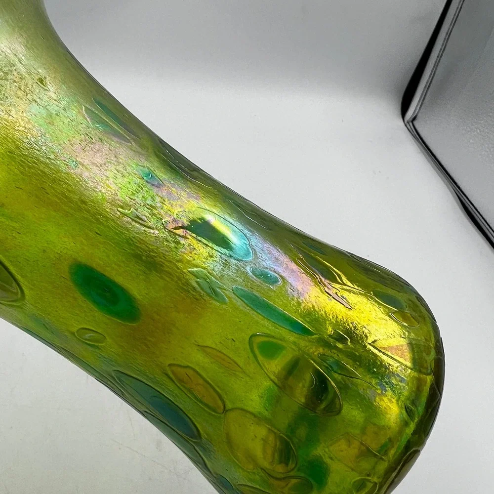Glass Eye Studio Iridescent Hand Blown Art Glass Ruffle‎ Vase Green Blue